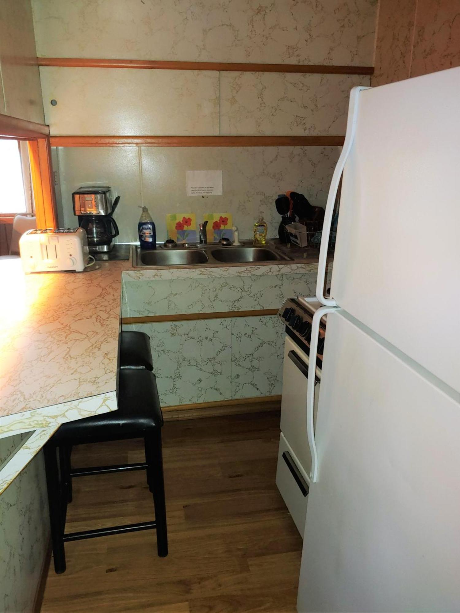 Lakeshore Motel Ice Lake Iron River Екстериор снимка